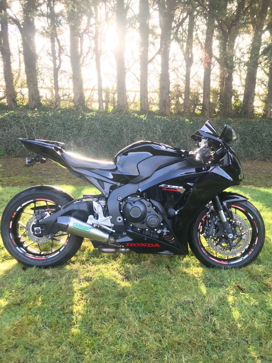 Cbr 1000 - Image 1
