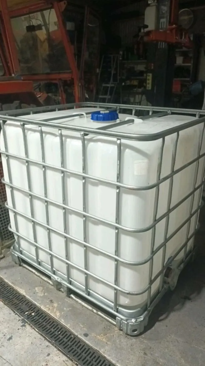 IBC  water tank - Image 1