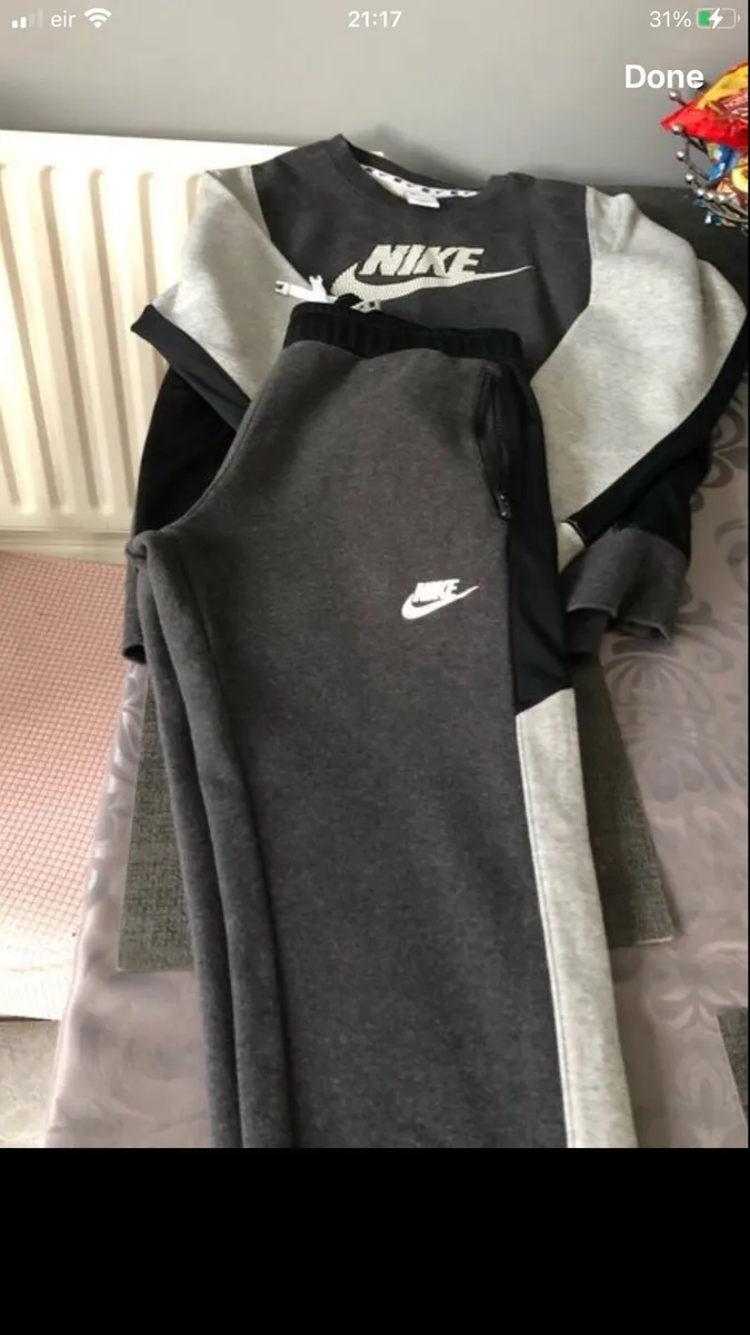 Mens tracksuit size S €20 - Image 1