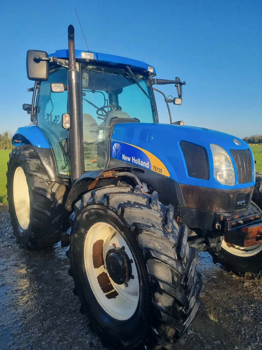 New Holland TS135a electro shift - Image 3