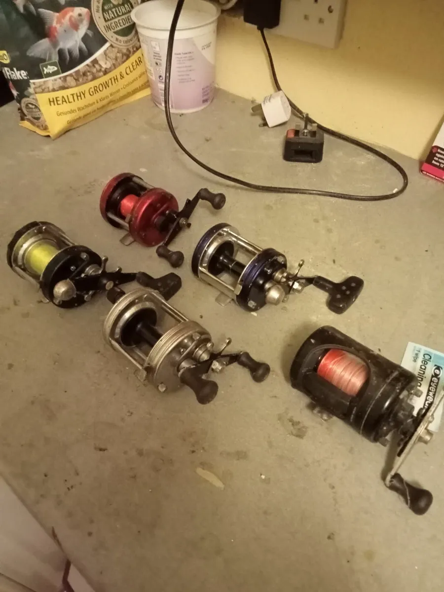 Fishing reels - Image 1