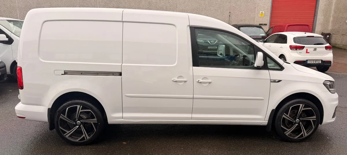 192 Volkswagen Caddy 66,000km - Image 3