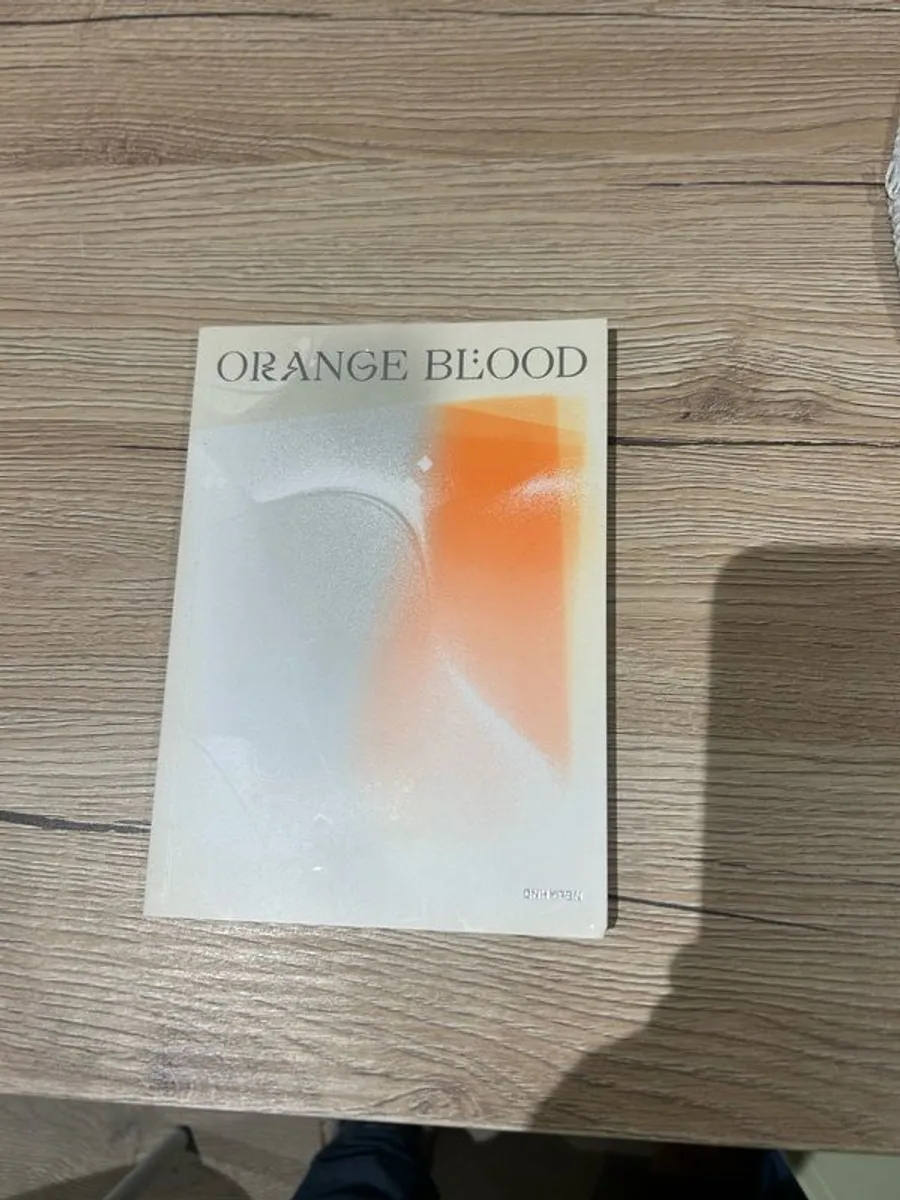 K Pop cds (3) plus CD player - Image 4