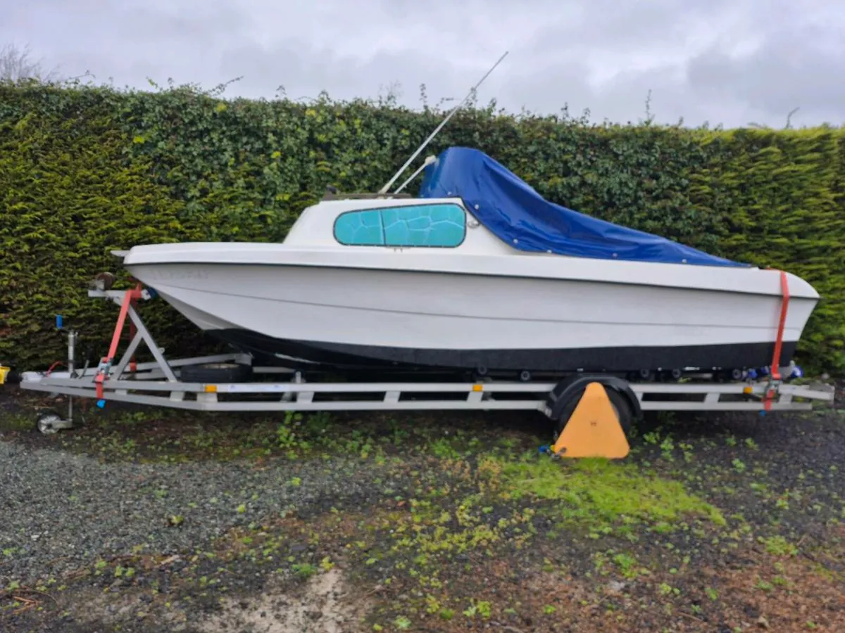 Boat. Trailer 15 hp yamaha - Image 4