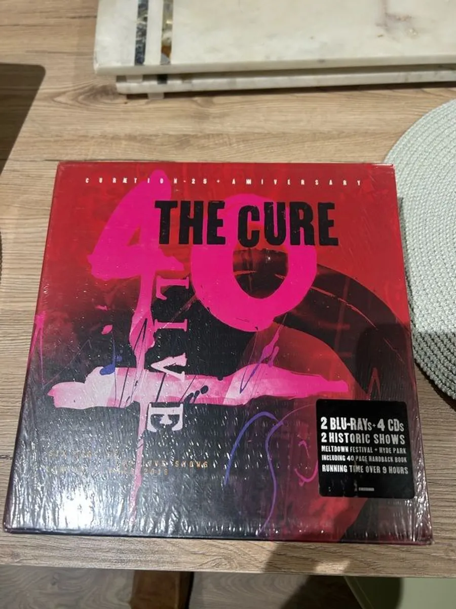 The cure six CD set - Image 2