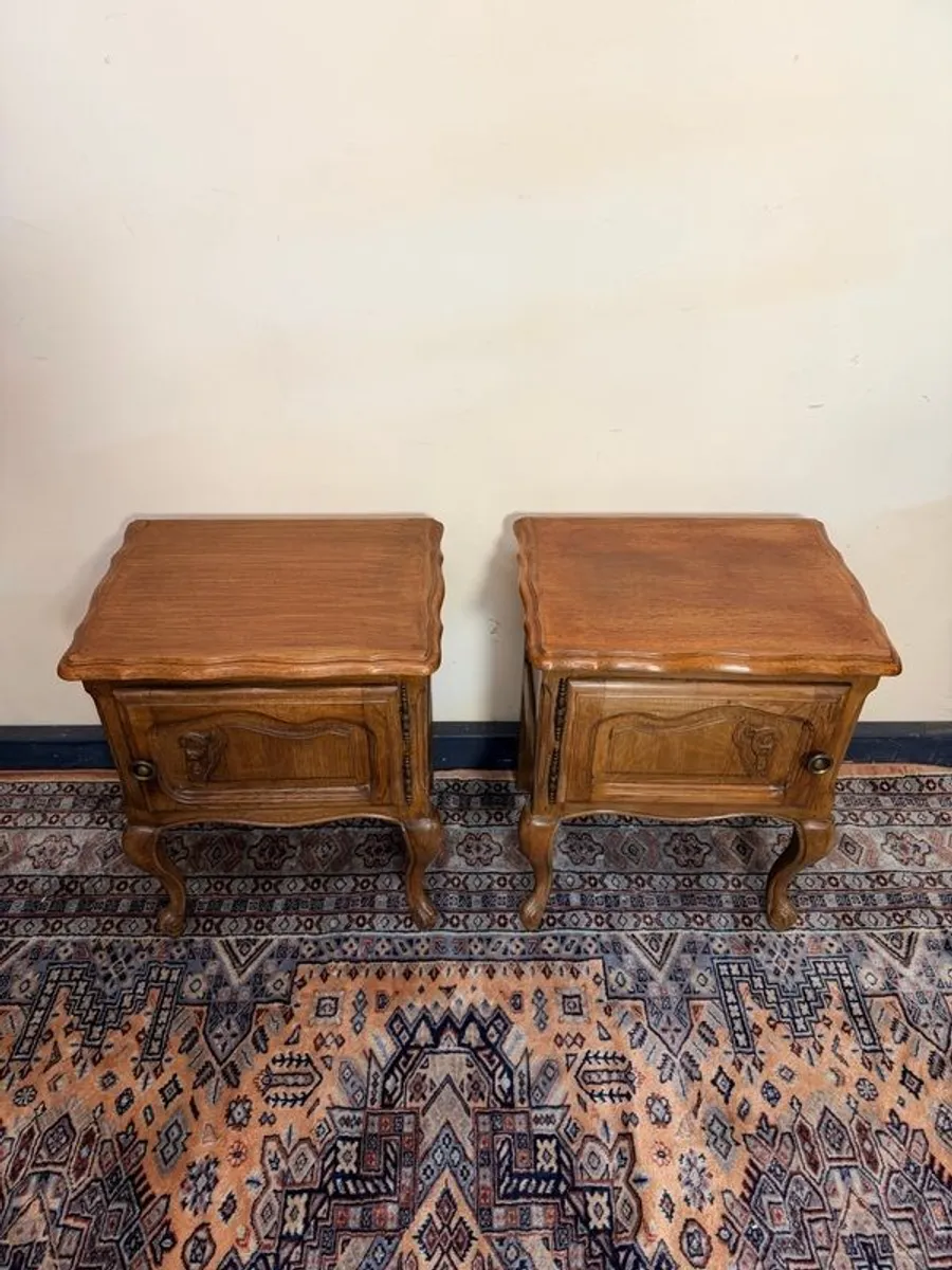 Pair of Louis XVI Style Carved Oak Nightstands - Image 2