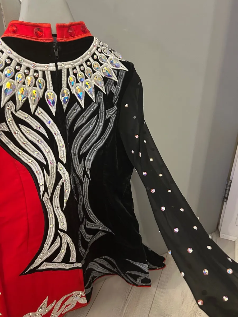 Irish dancing dress - Image 4