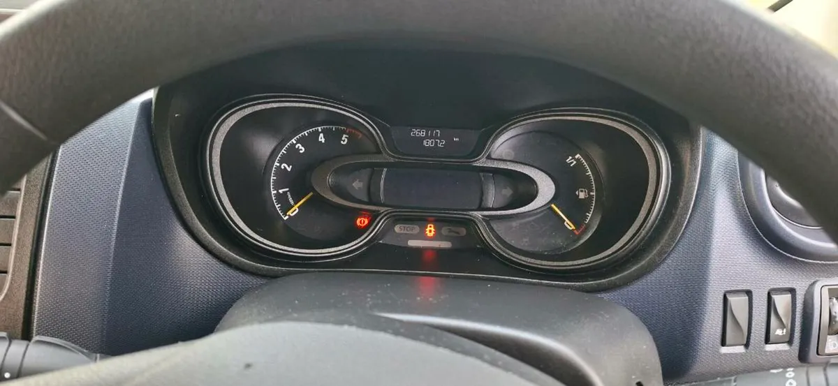 Opel Vivaro - Image 3