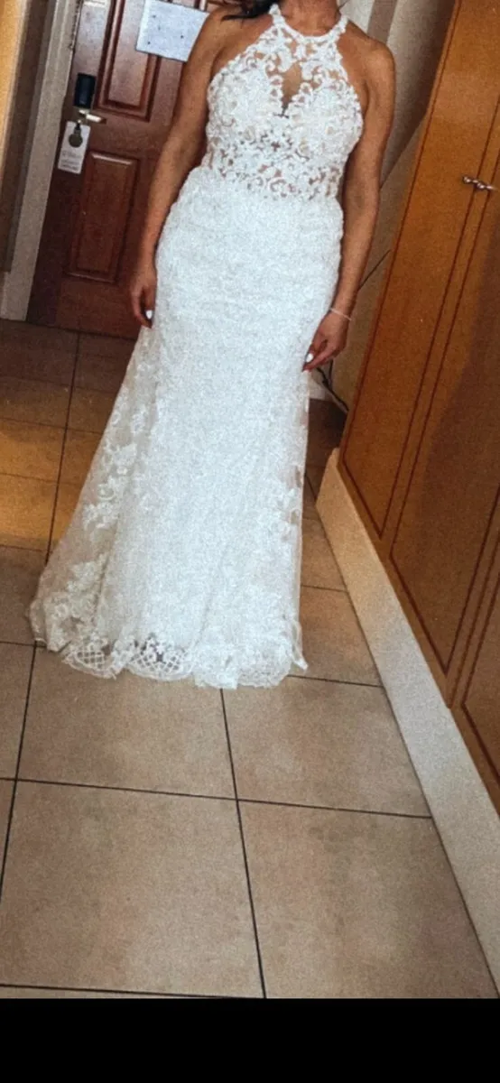 Wedding dress - Image 2