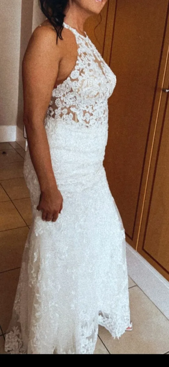 Wedding dress - Image 1