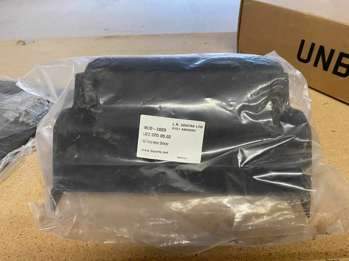 Defender 90 - Image 2