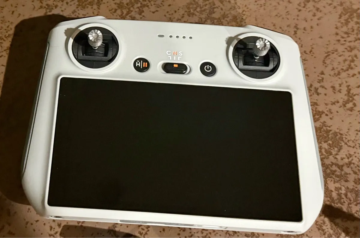 DJI Mini Pro 3 Fly More Combo - Image 3