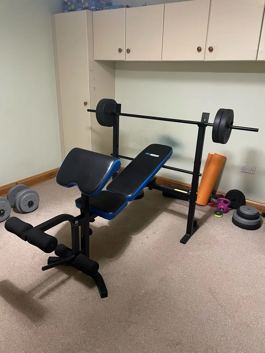 Home gym equipment - Image 1
