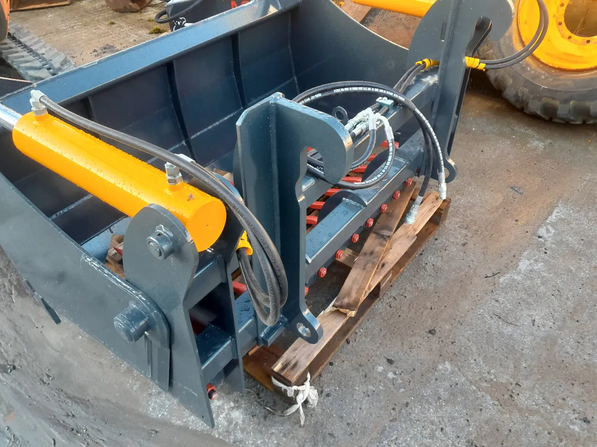 Silage Grab Shear 5'10 (18063) - Image 1