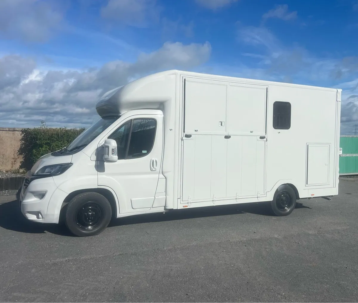 3.5 tonne Horsebox - Image 4