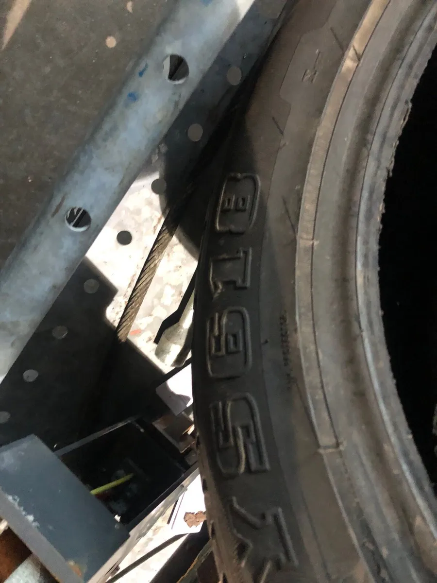 Tyre - Image 4