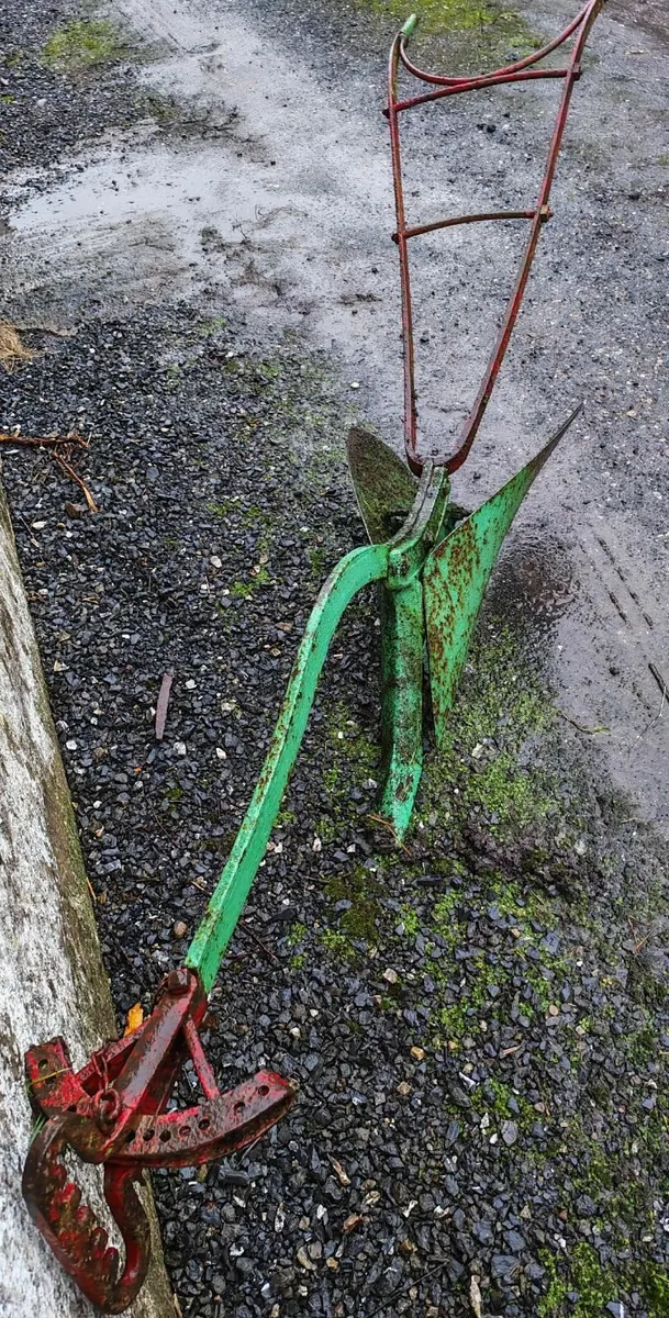 Vintage plough - Image 1