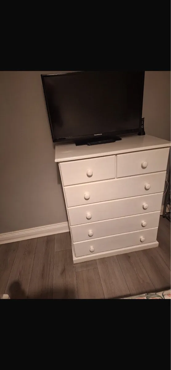 Double bed and lockers with chest of drawers - Image 3
