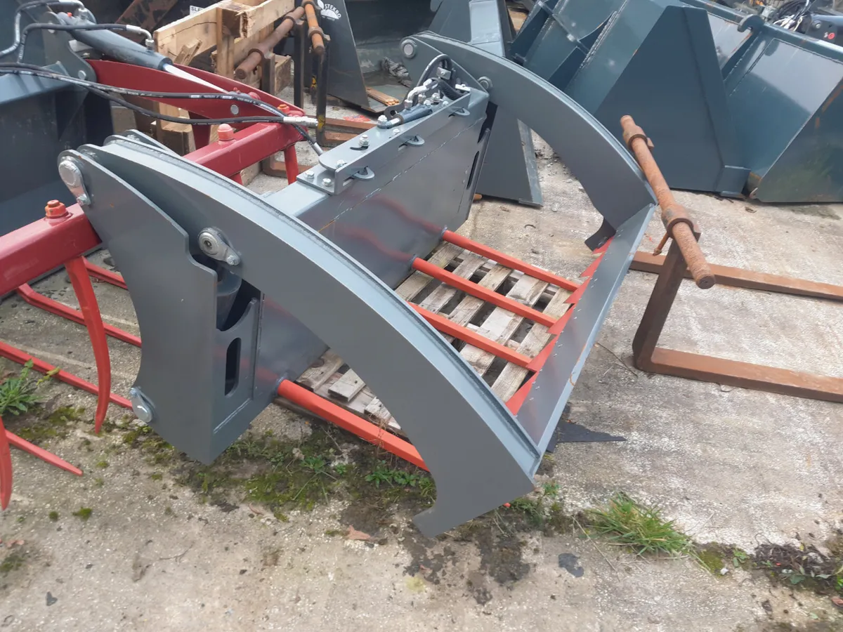 Bale Slicer (18066) - Image 1