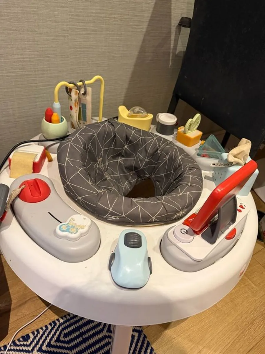 fisher price activity center - Image 1