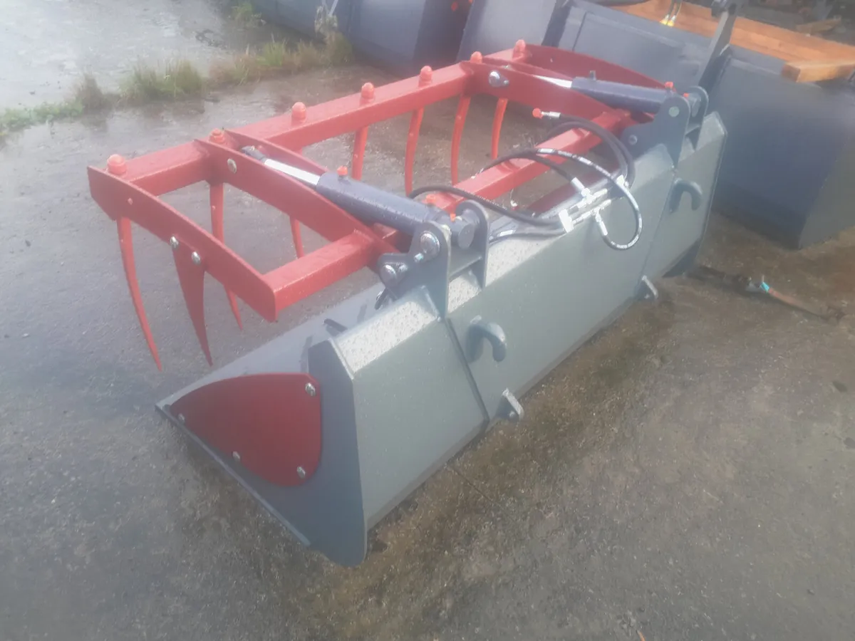 Silage Bucket Grab (18067) - Image 1