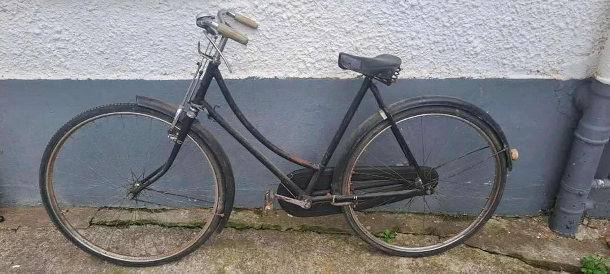 Vintage Bikes - Image 1