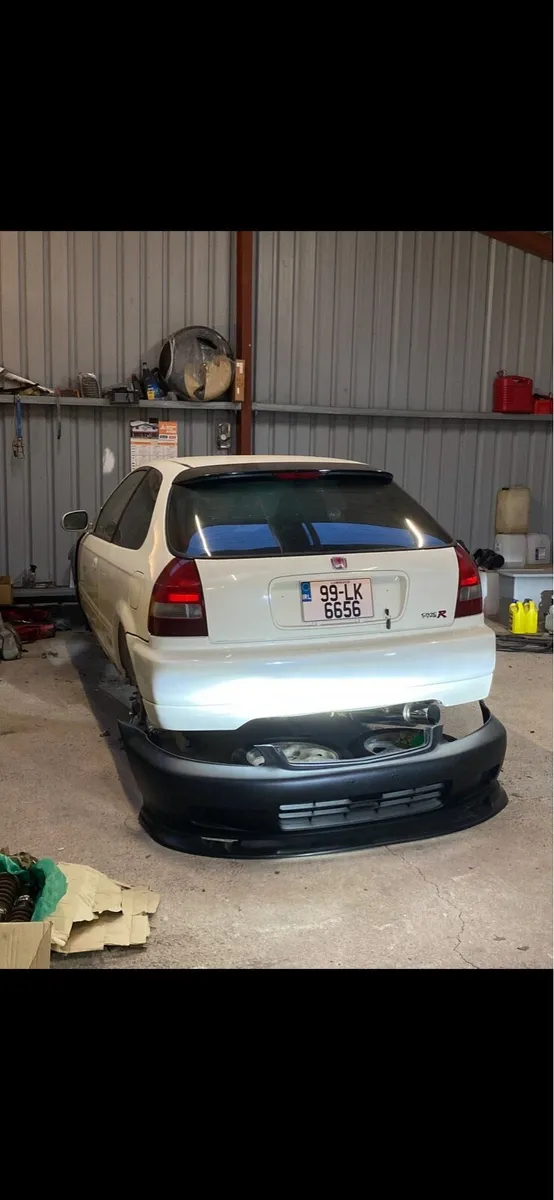 Civic type r EK9 breaking - Image 4
