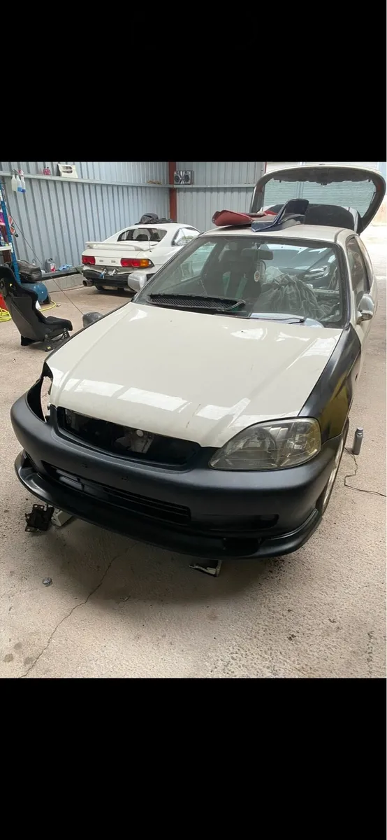 Civic type r EK9 breaking - Image 2