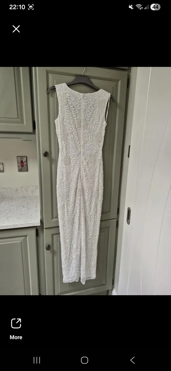 Wedding dress - Image 2