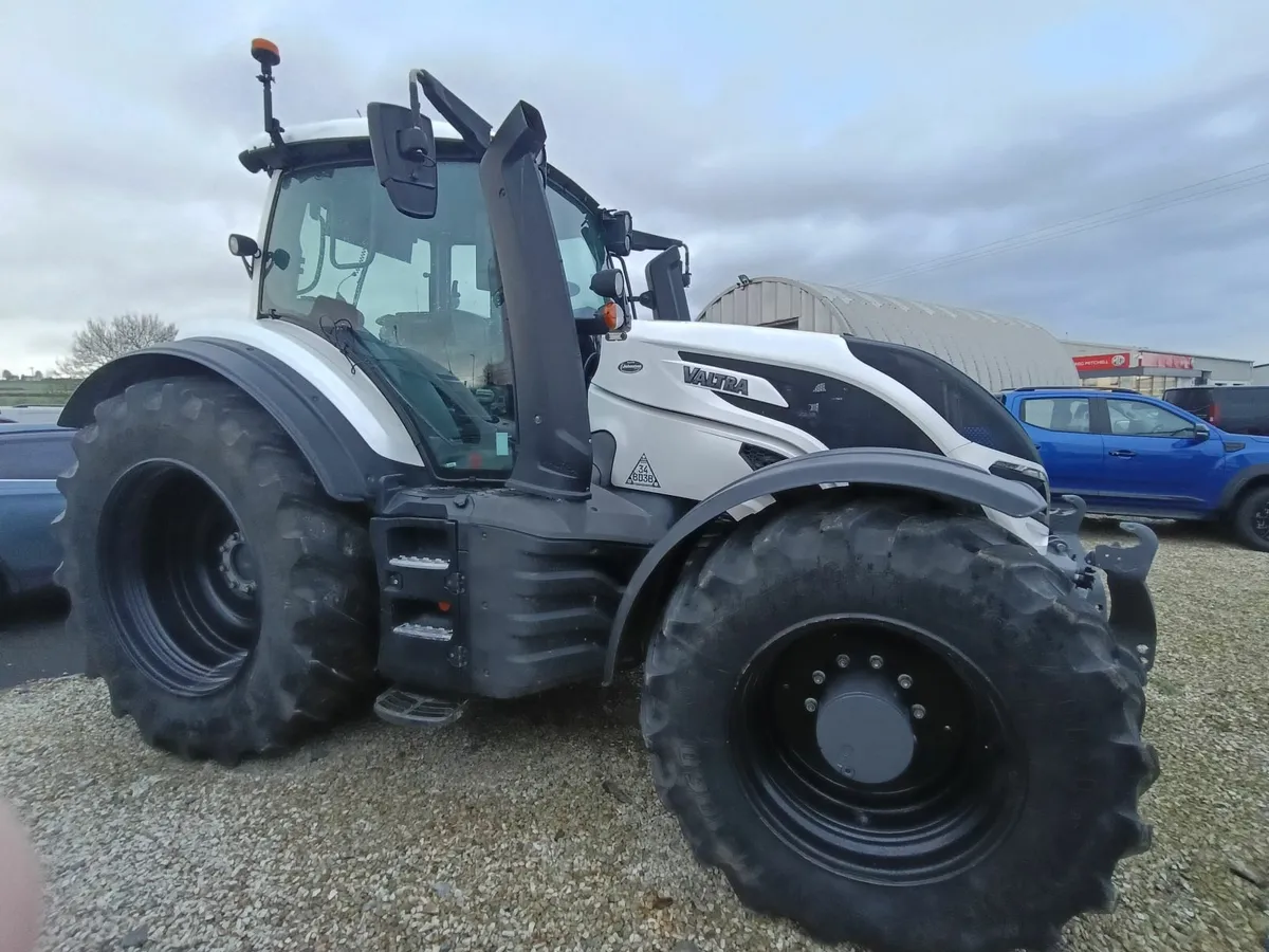Valtra Anniversary Edition 2022 - Image 1