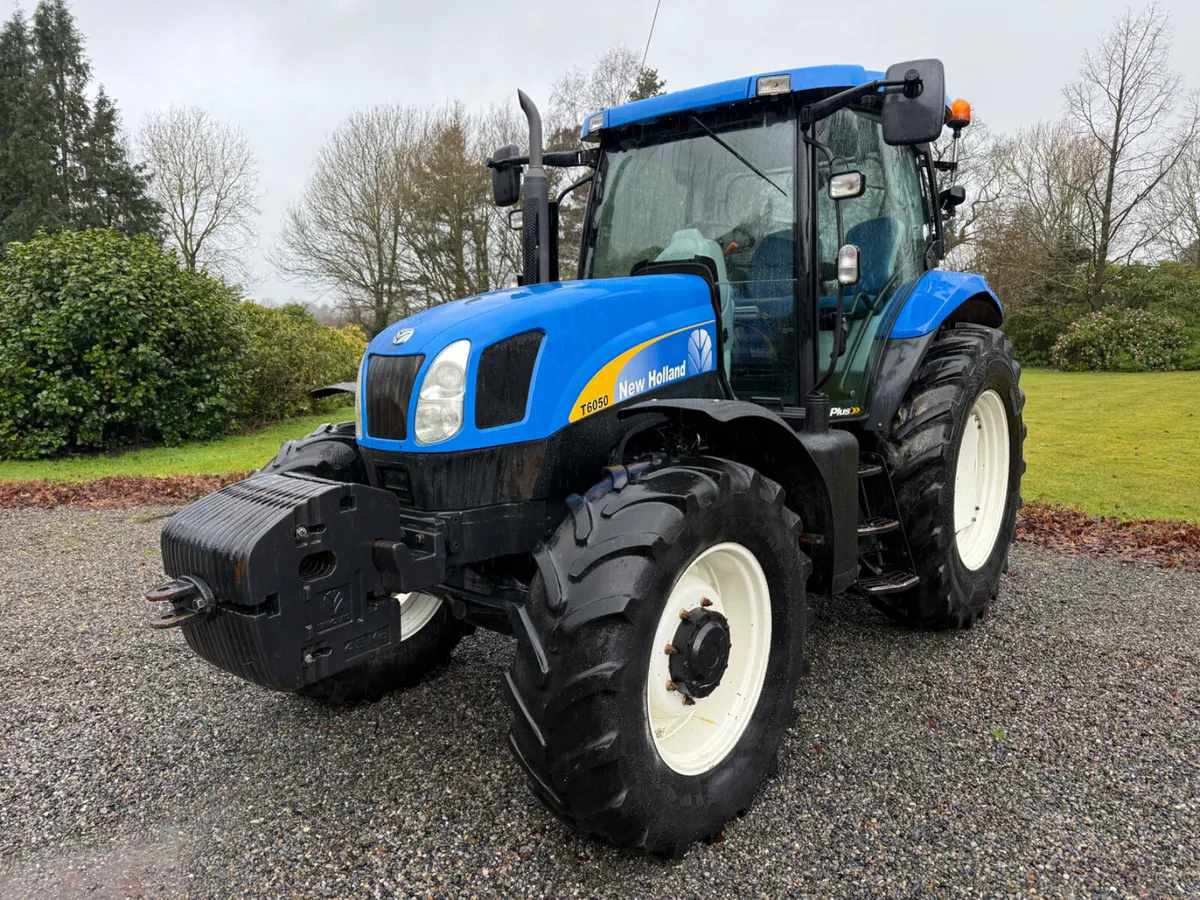 2008 New Holland T6050 6800Hours! €39950 - Image 1