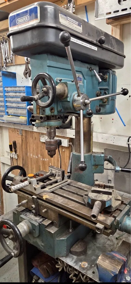 Single phase 240v table top milling machine/Drill - Image 2
