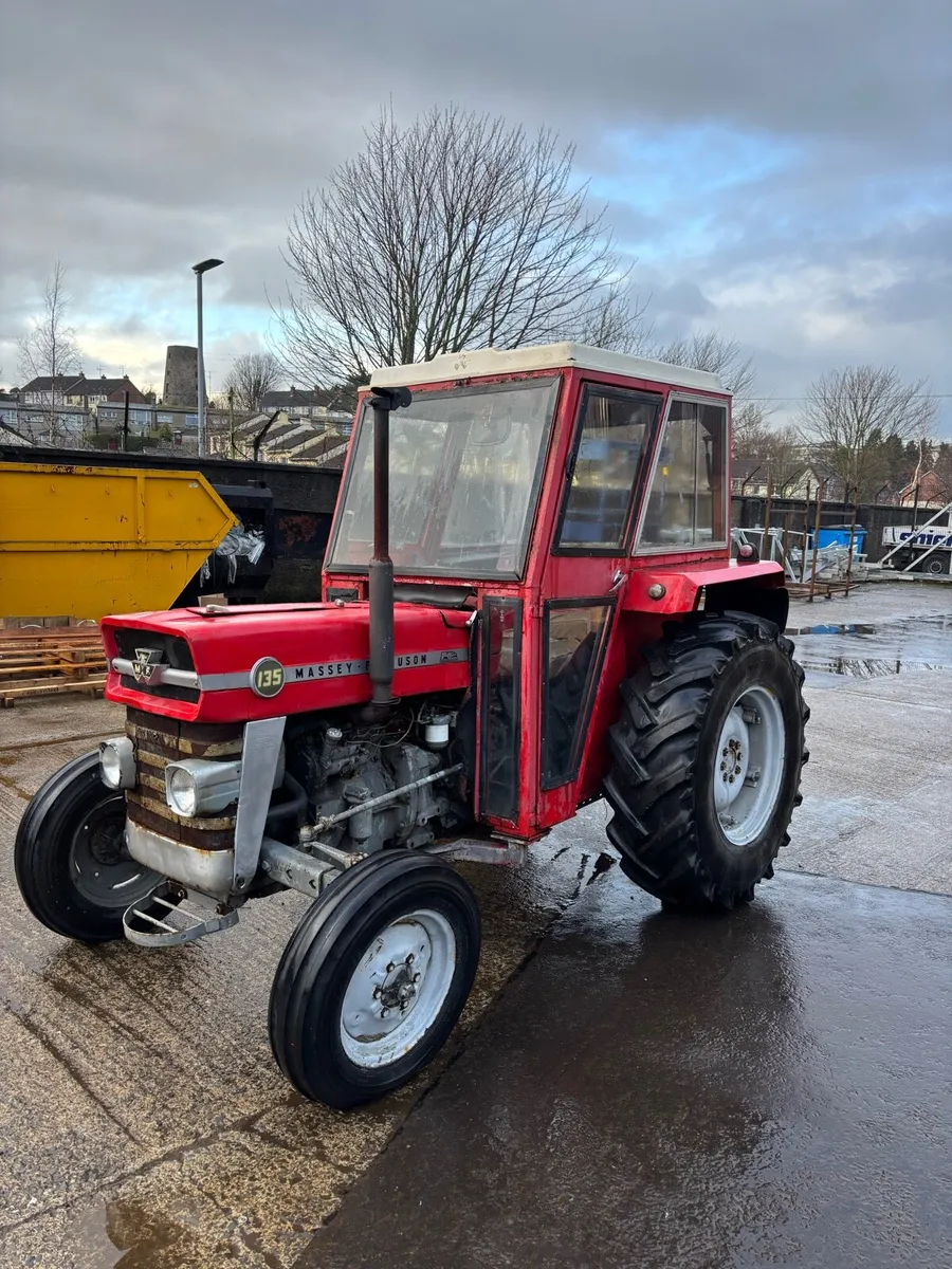 Massey Ferguson 135 - Image 1