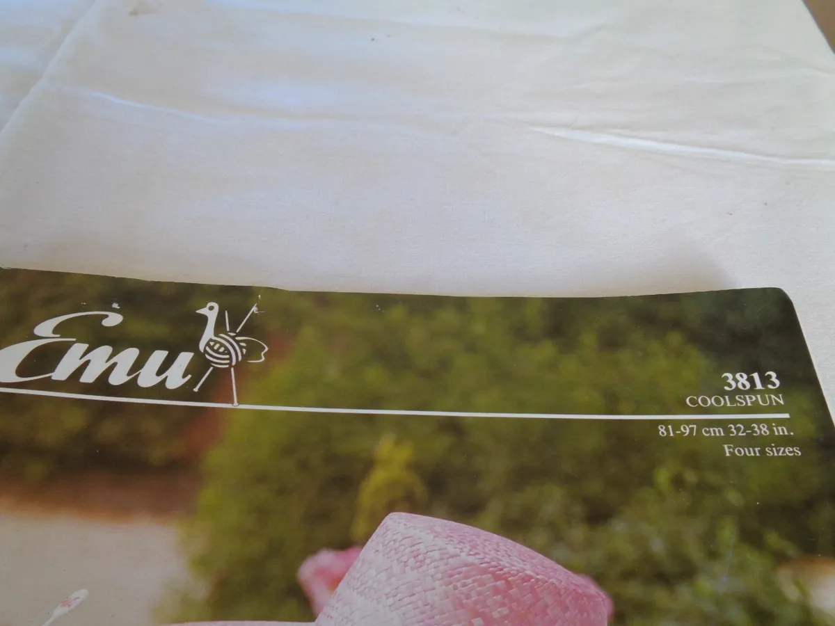 "Emu" Ladies Cotton Sweater Knitting Pattern - Image 2