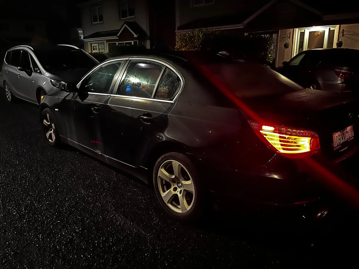 Bmw 520d for parts or repair - Image 4