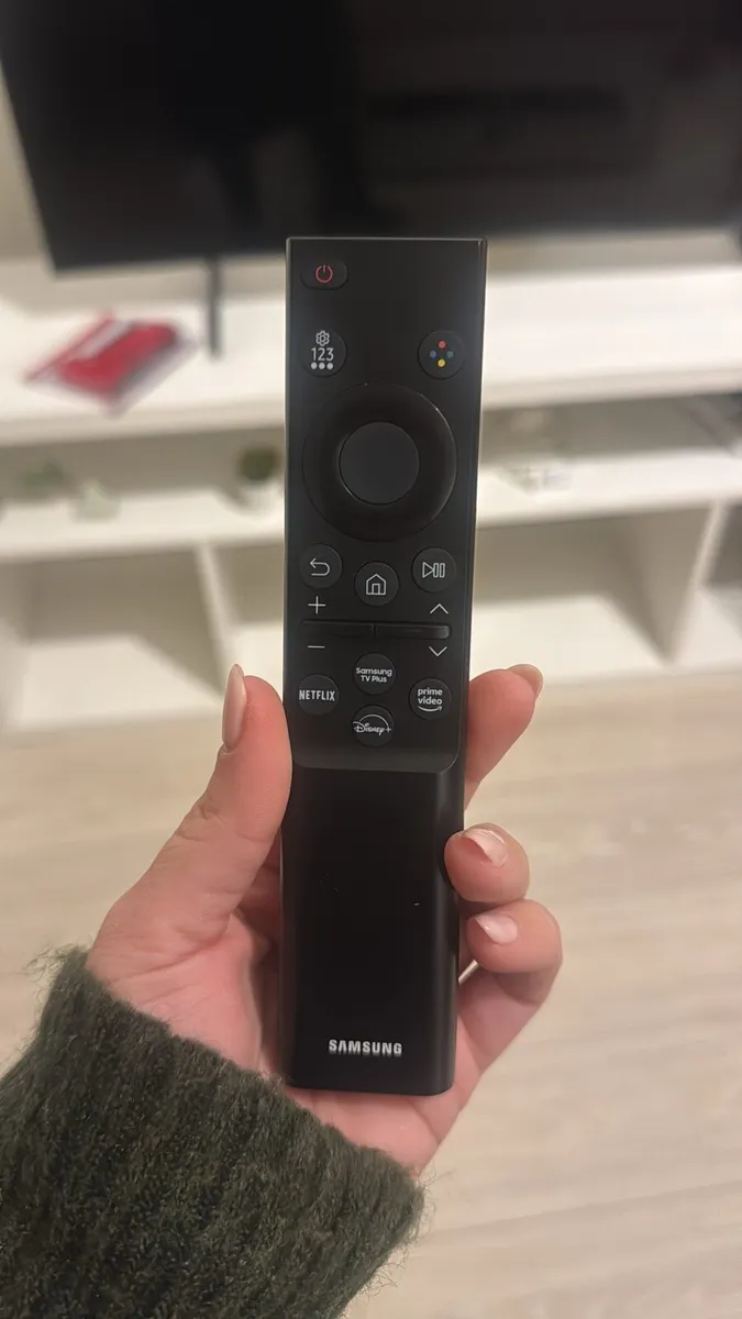 50” Samsung TV - Image 2