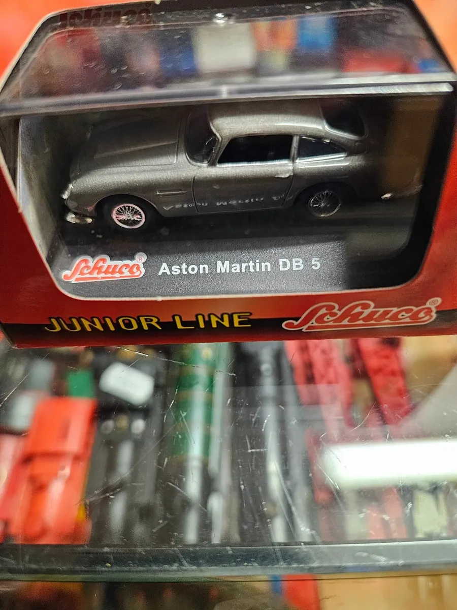 Corgi Schuco Aston Martin DB5 - Image 2