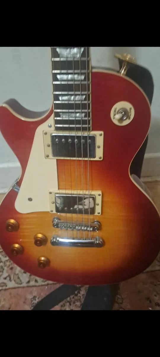 Epiphone Les Paul Standard Left Hand electric guit - Image 2