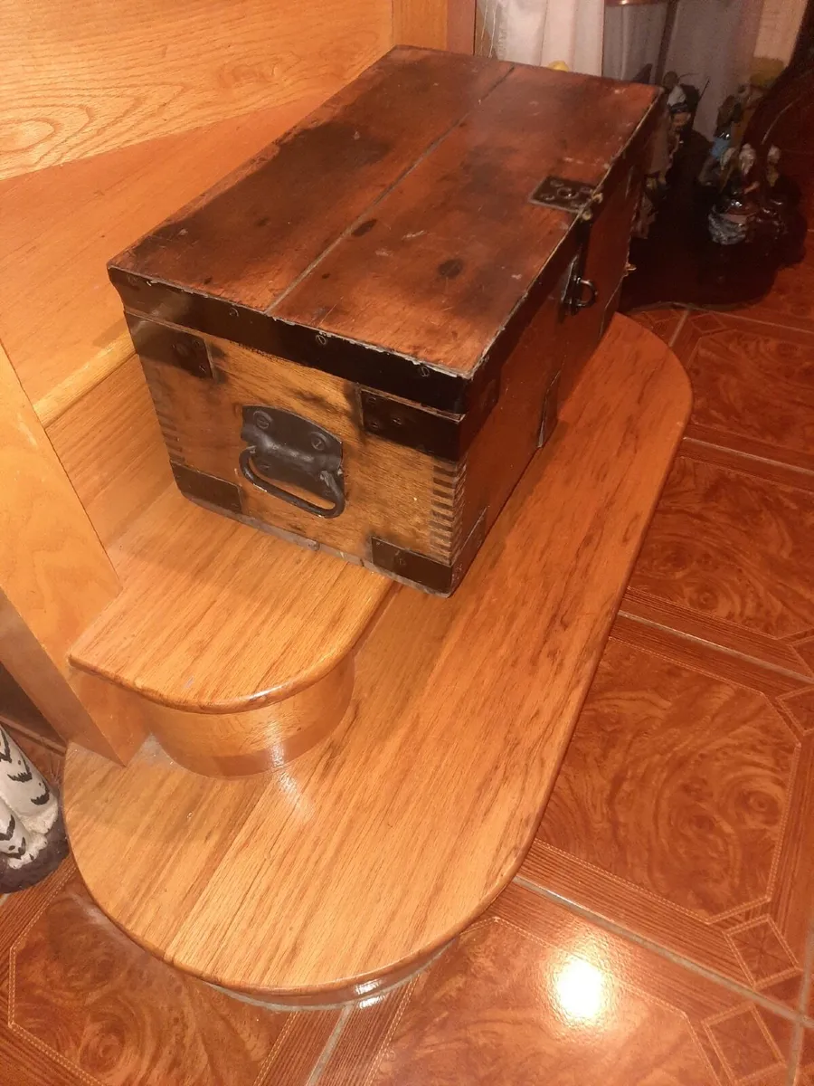 Vintage strong box - Image 2