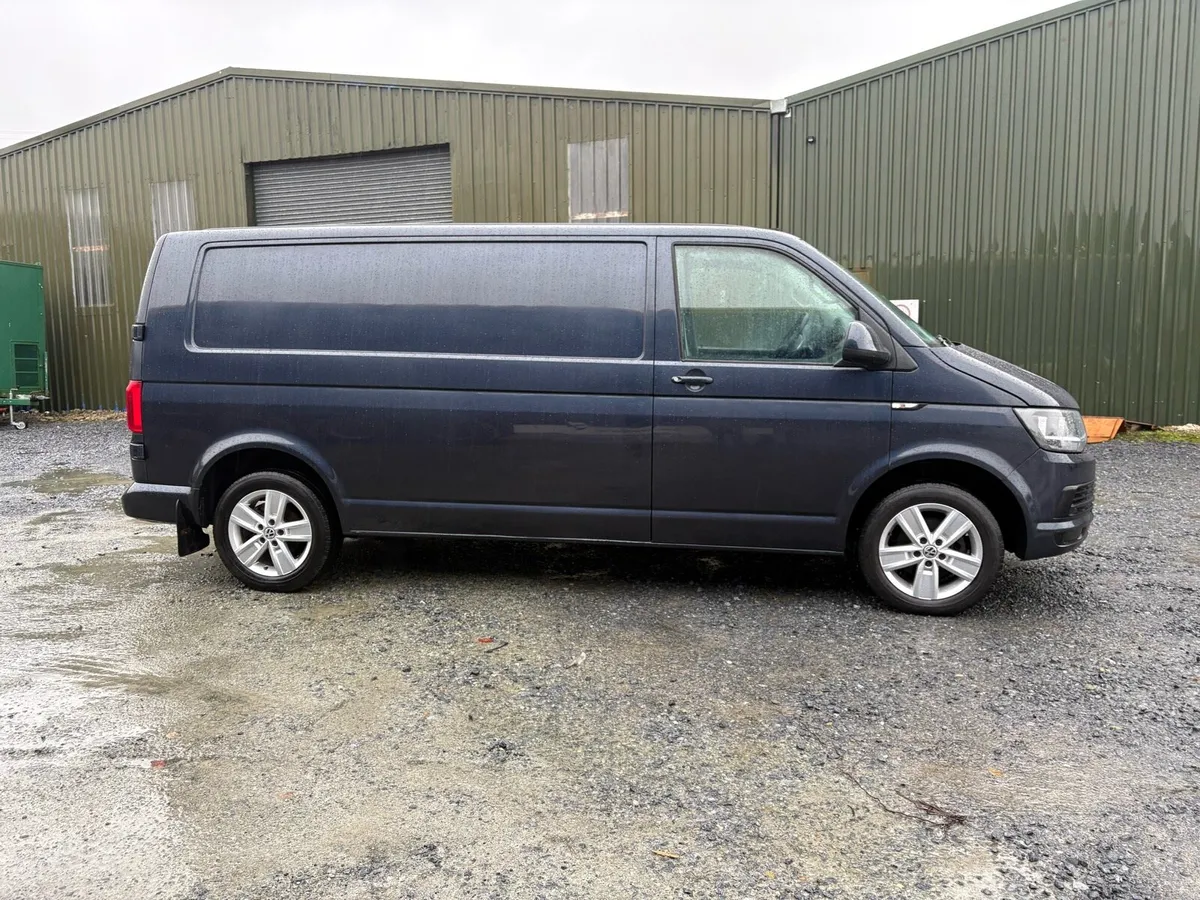 Vw Transporter 2.0 TDI 150hp - Image 2