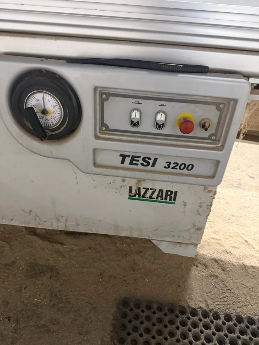 Lazzari tessi 3200 panel saw - Image 2