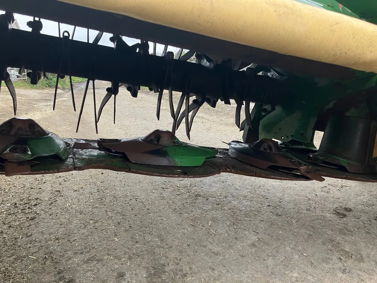 Krone 320 side mount mower - Image 4