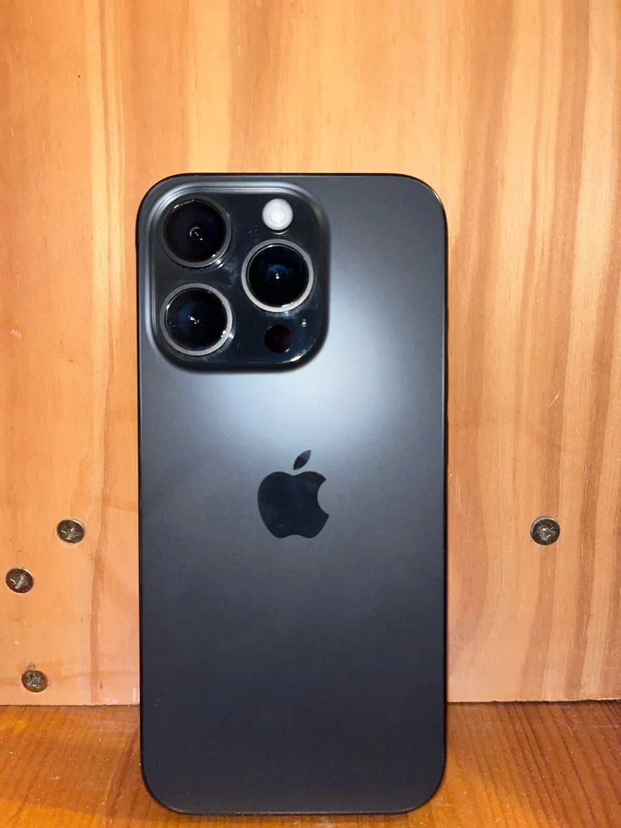 iPhone 15 pro - Image 1