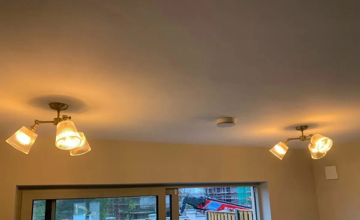 electrician - Image 2