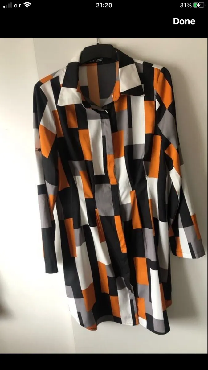 Ladies stunning dress size L €5 - Image 4