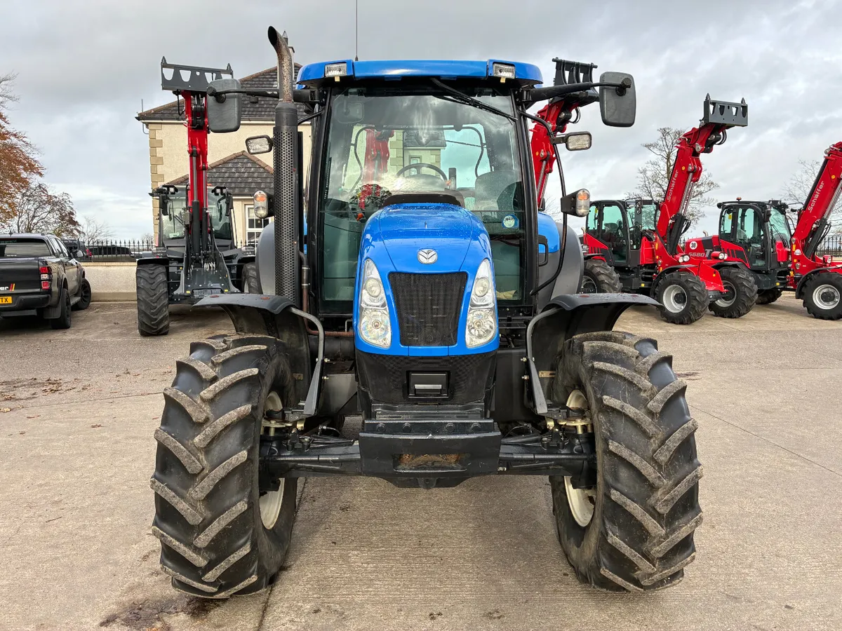 New Holland T6020 Plus - Image 4