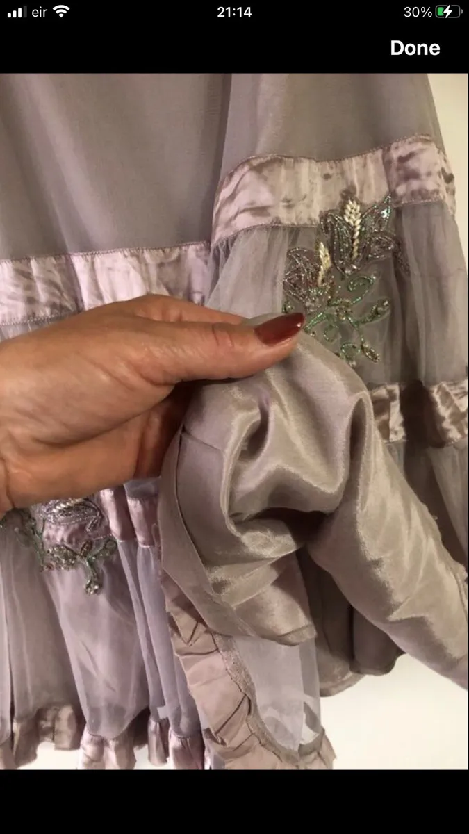 Ladies  stunning skirt size 10 €15 - Image 2