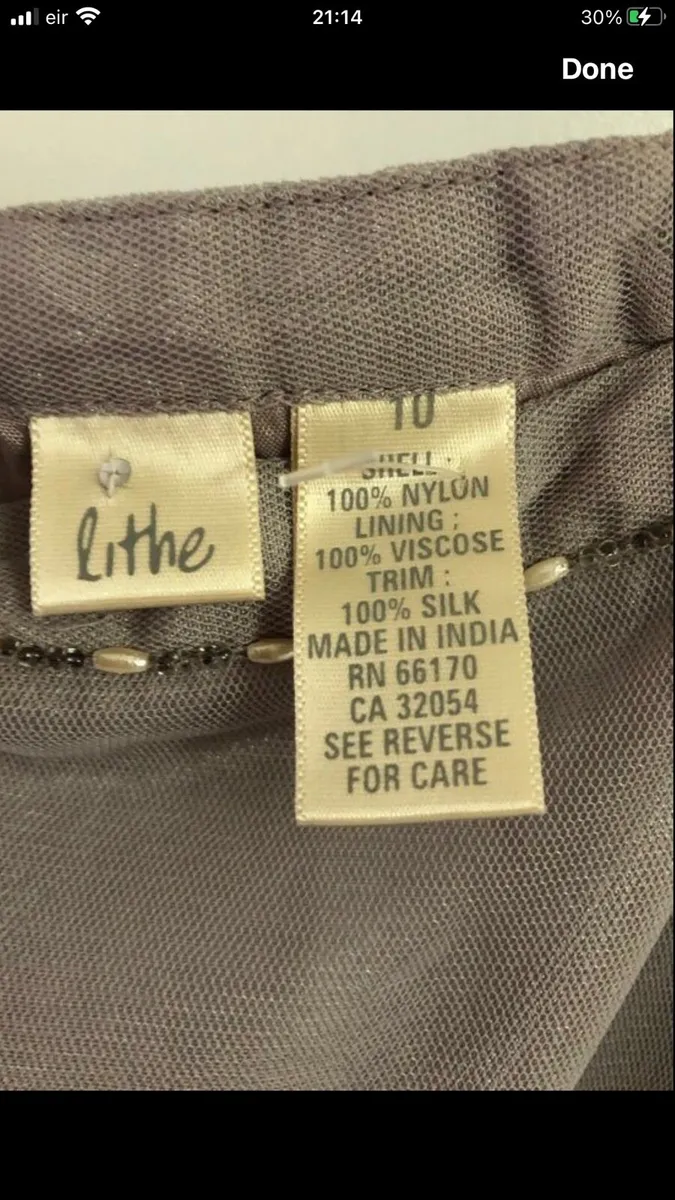 Ladies  stunning skirt size 10 €15 - Image 3