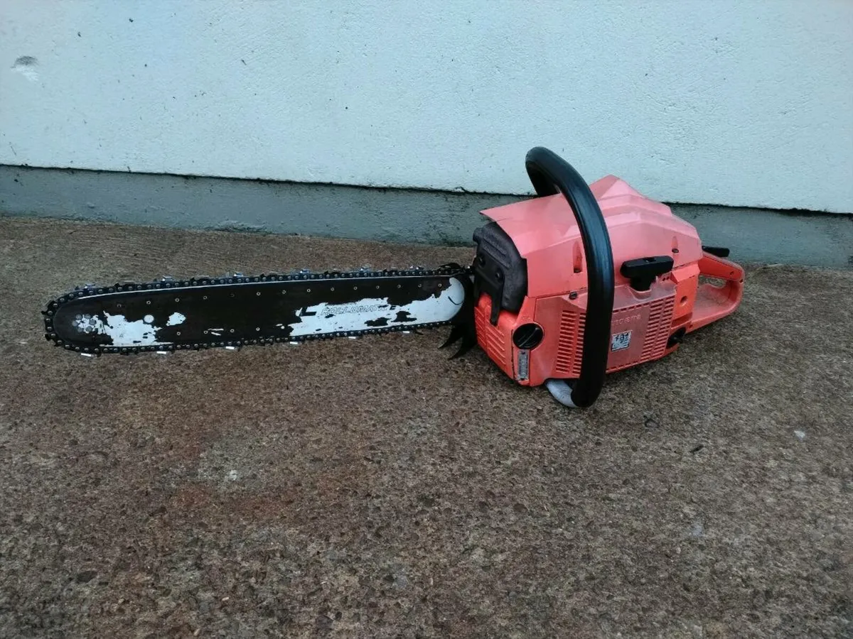 Husqvarna 181SE Chainsaw 1985 - Image 1