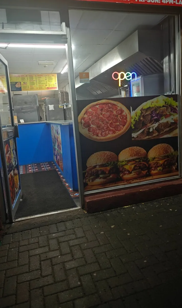 Take away shop - Image 1